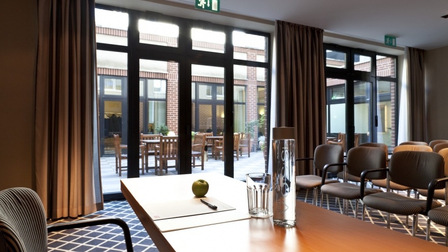 Tagungsraum Düsseldorf Theaterbestuhlung relexa hotel Berlin - Tagungsraum Düsseldorf Theaterbestuhlung